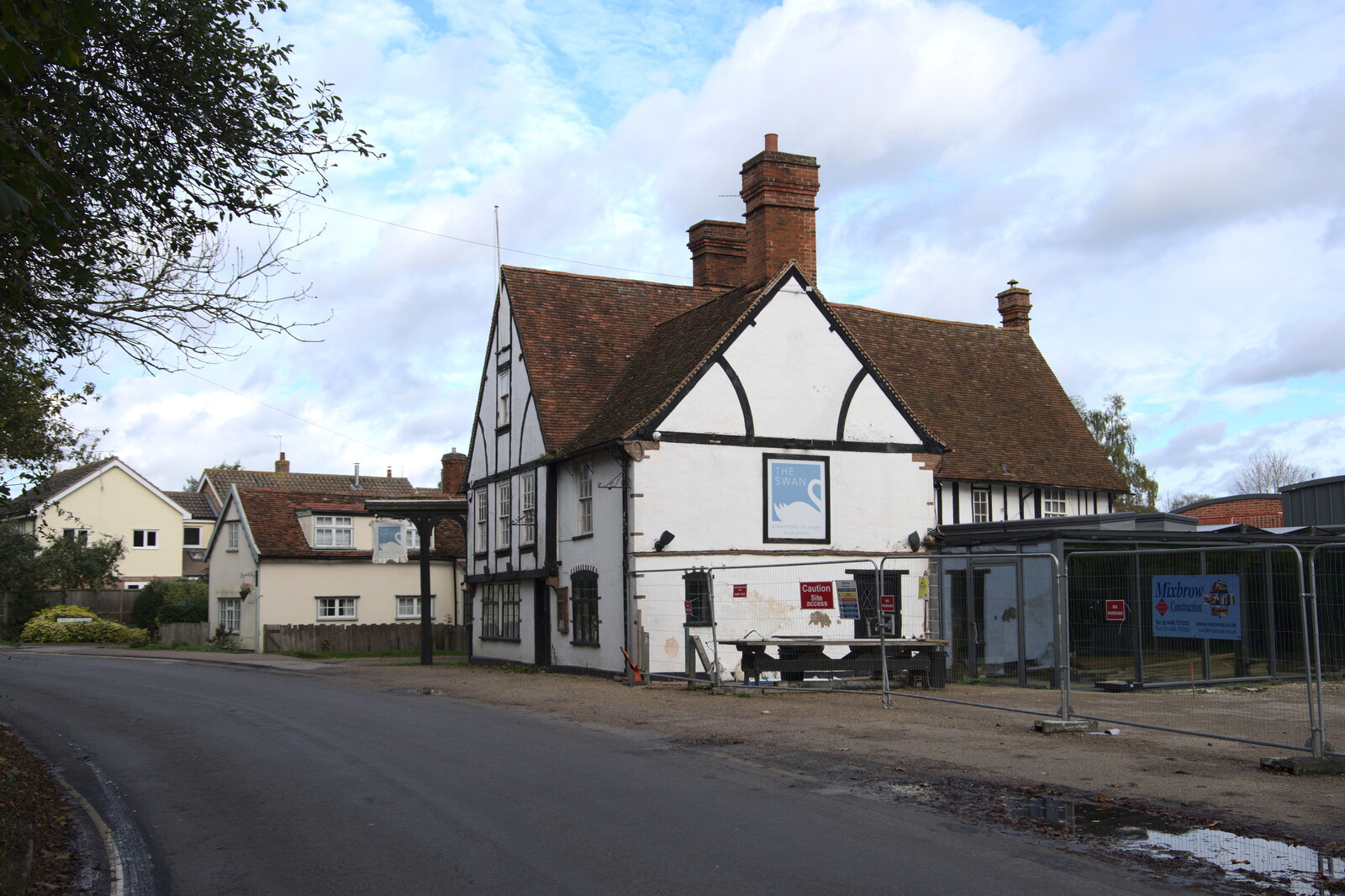 A Postcard from Flatford and Dedham, Suffolk and Essex, 9th November 2022: The closed-or-being-rebuilt The Swan