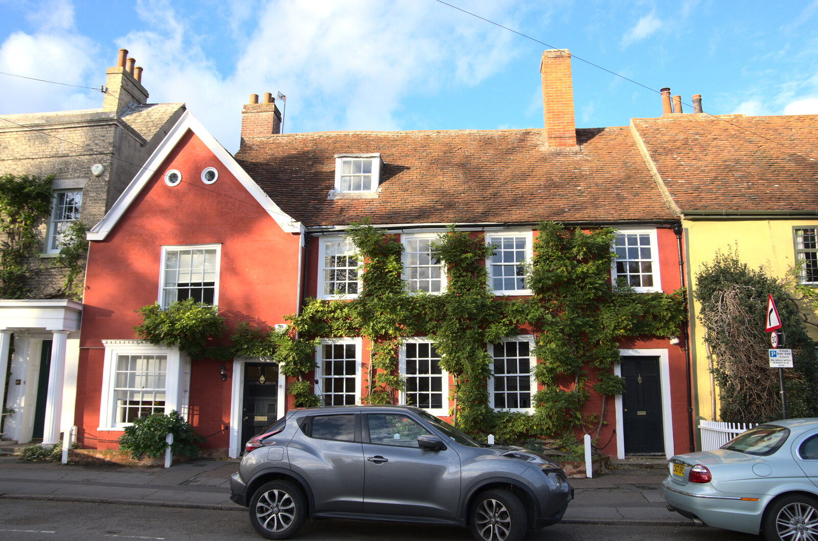 A Postcard from Flatford and Dedham, Suffolk and Essex, 9th November 2022: Another nice building on the main road