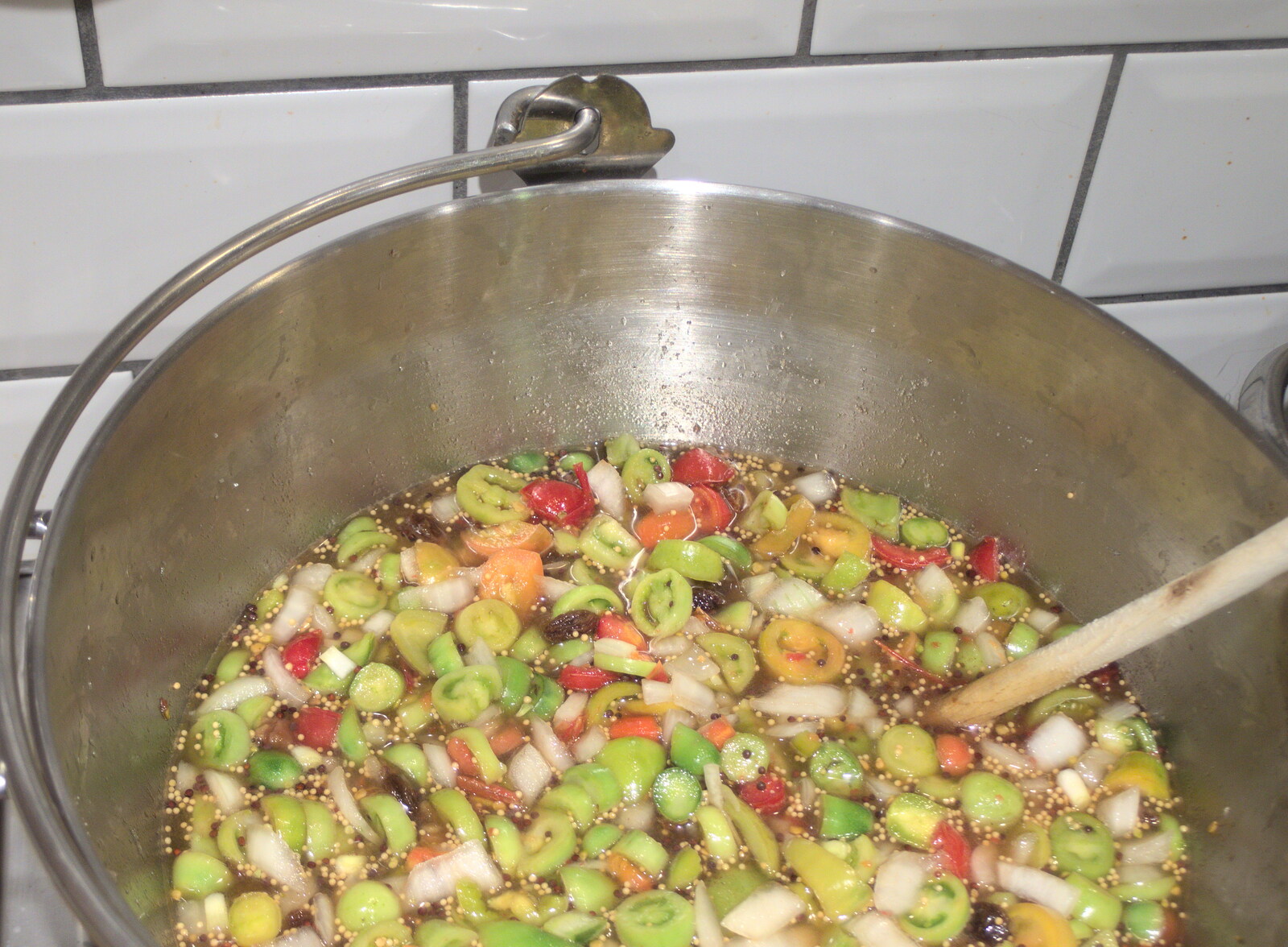 It's time to do some green tomato chutney from Lunch in Norwich and the GSB at Gislingham, Suffolk - 26th November 2022