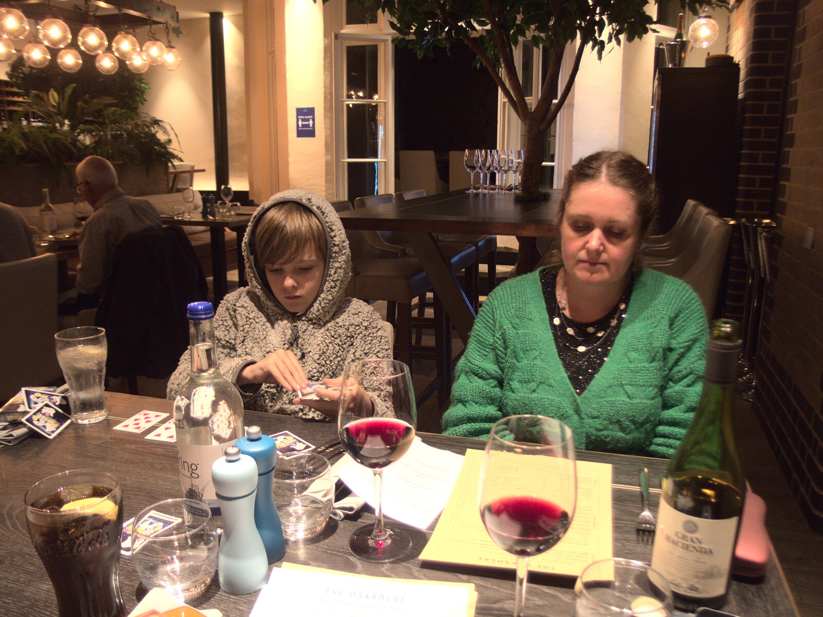 Harry and Isobel in the Oaksmere from Lunch in Norwich and the GSB at Gislingham, Suffolk - 26th November 2022