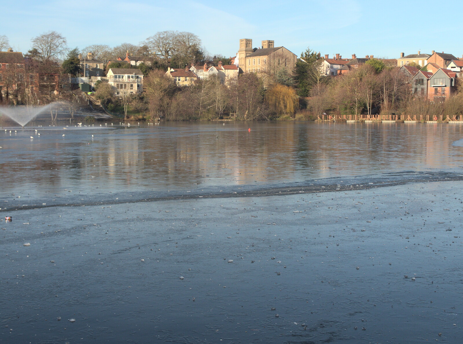 Another view of the frozen Mere from A Shopping Trip to Bury St. Edmunds, Suffolk - 14th December 2022