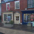 The old Mere Moments café is still empty, A Shopping Trip to Bury St. Edmunds, Suffolk - 14th December 2022