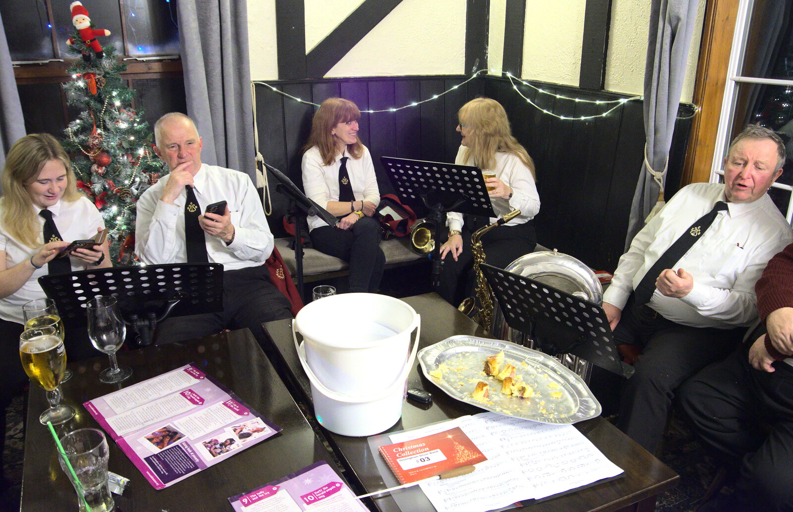 The GSB hang out in the Cherry Tree from The Gislingham Silver Band at Thornham and Yaxley, Suffolk - 19th December 2022