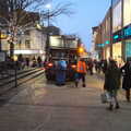 The bins are emptied on Haymarket, Christmas Shopping in Norwich, Norfolk - 21st December 2022