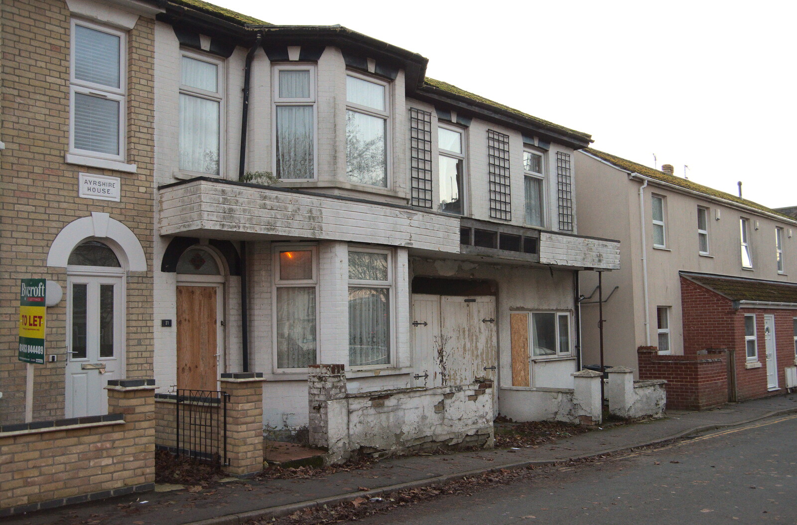 A very derelict terraced house from The Hippodrome Christmas Spectacular, Great Yarmouth, Norfolk - 29th December 2022