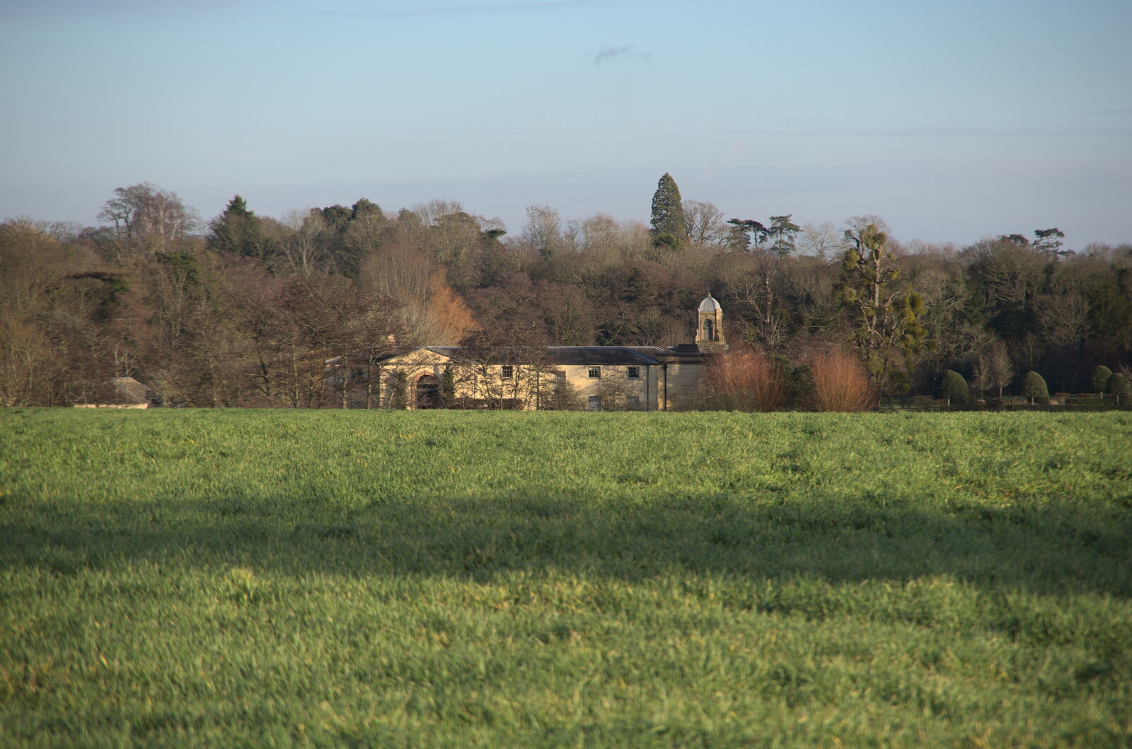 Winter Walks around Brome and Hoxne, Suffolk - 2nd January 2023: Oakley Park from across the field
