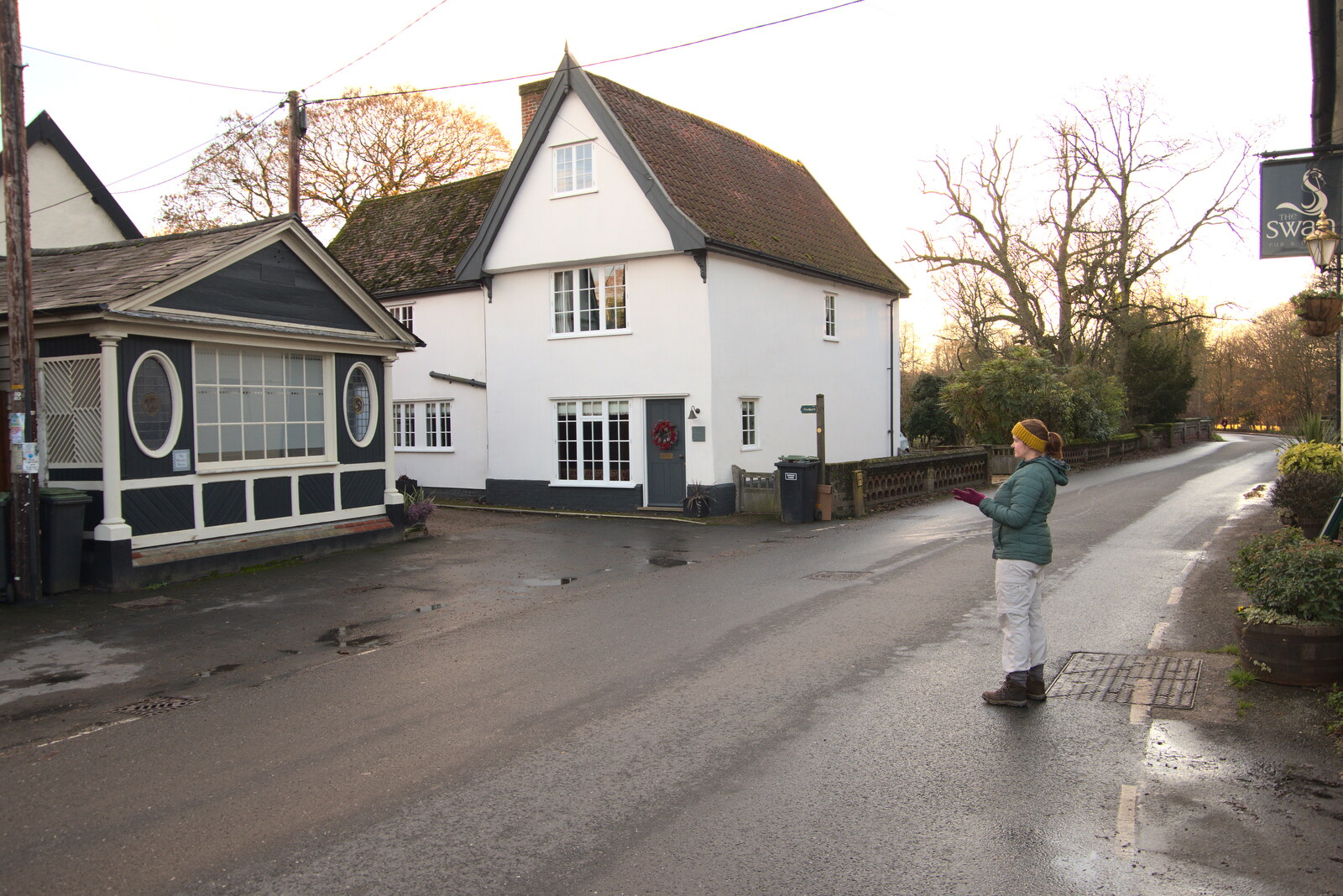 Winter Walks around Brome and Hoxne, Suffolk - 2nd January 2023: Isobel on the street