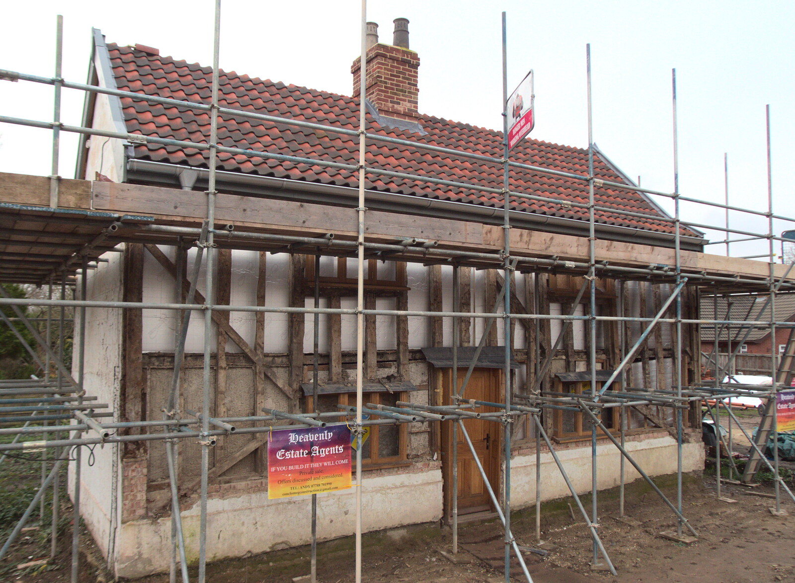 A Wander around Fair Green, Diss, Norfolk - 11th January 2023: The old house is being nicely restored