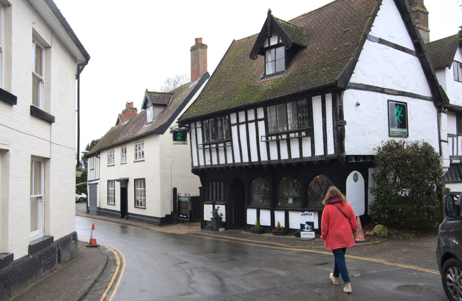 Isobel heads into the Green Dragon pub from A Postcard from Wymondham, Norfolk - 26th January 2023