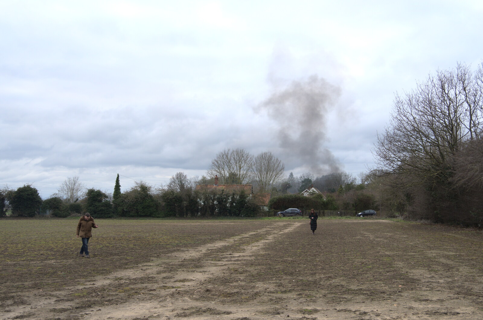 Someone's having a bit of a burn-up from Cameraphone Catch-up and a B-17 Crash, Brome, Suffolk - 4th February 2023