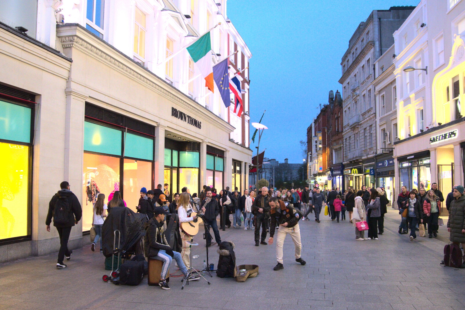 The Dead Zoo, Dublin, Ireland - 17th February 2023: Buskers outside Brown Thomas on Grafton Street