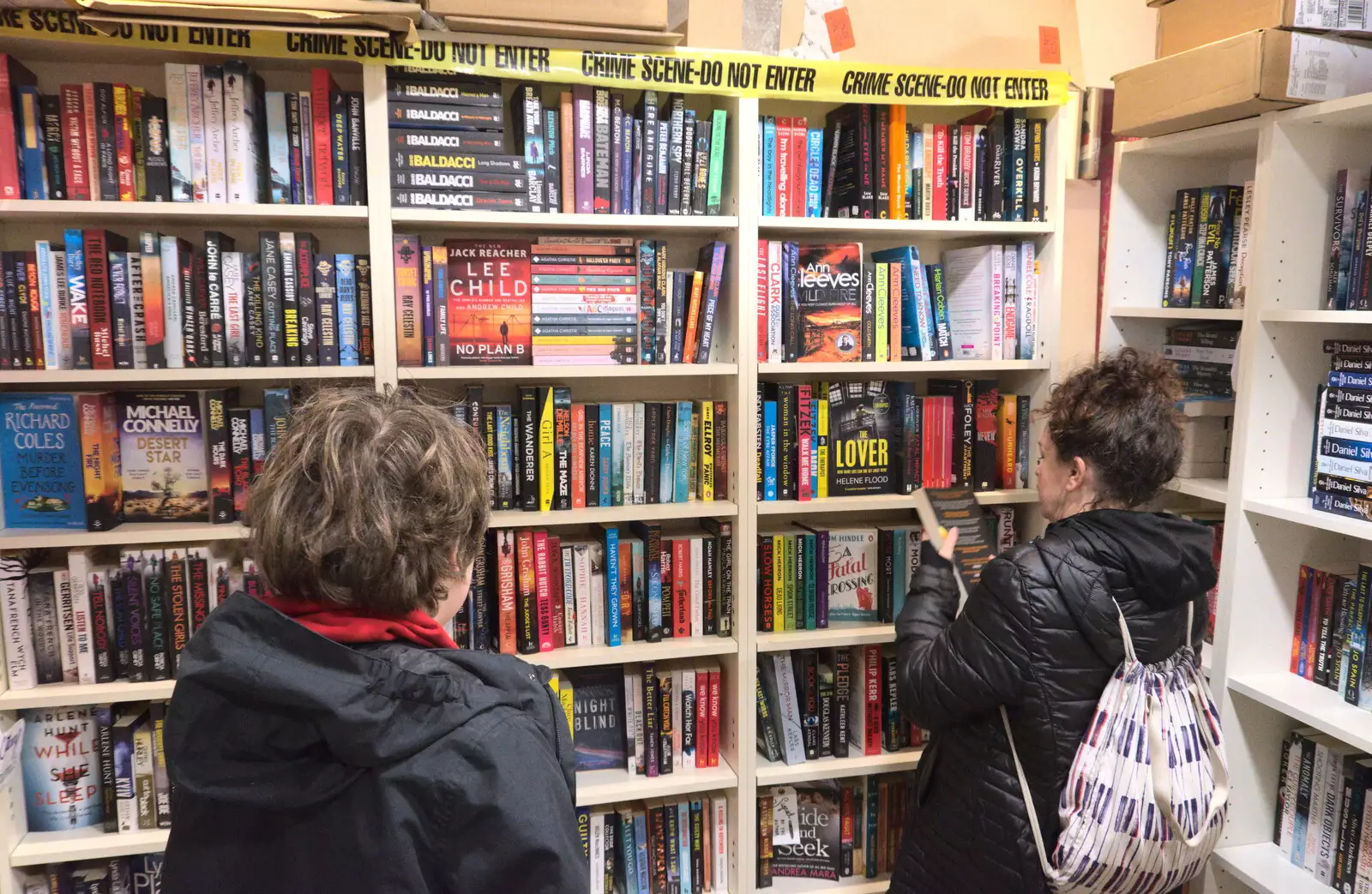 Evelyn reads a book jacket, from The End of the Breffni, Blackrock, Dublin - 18th February 2023