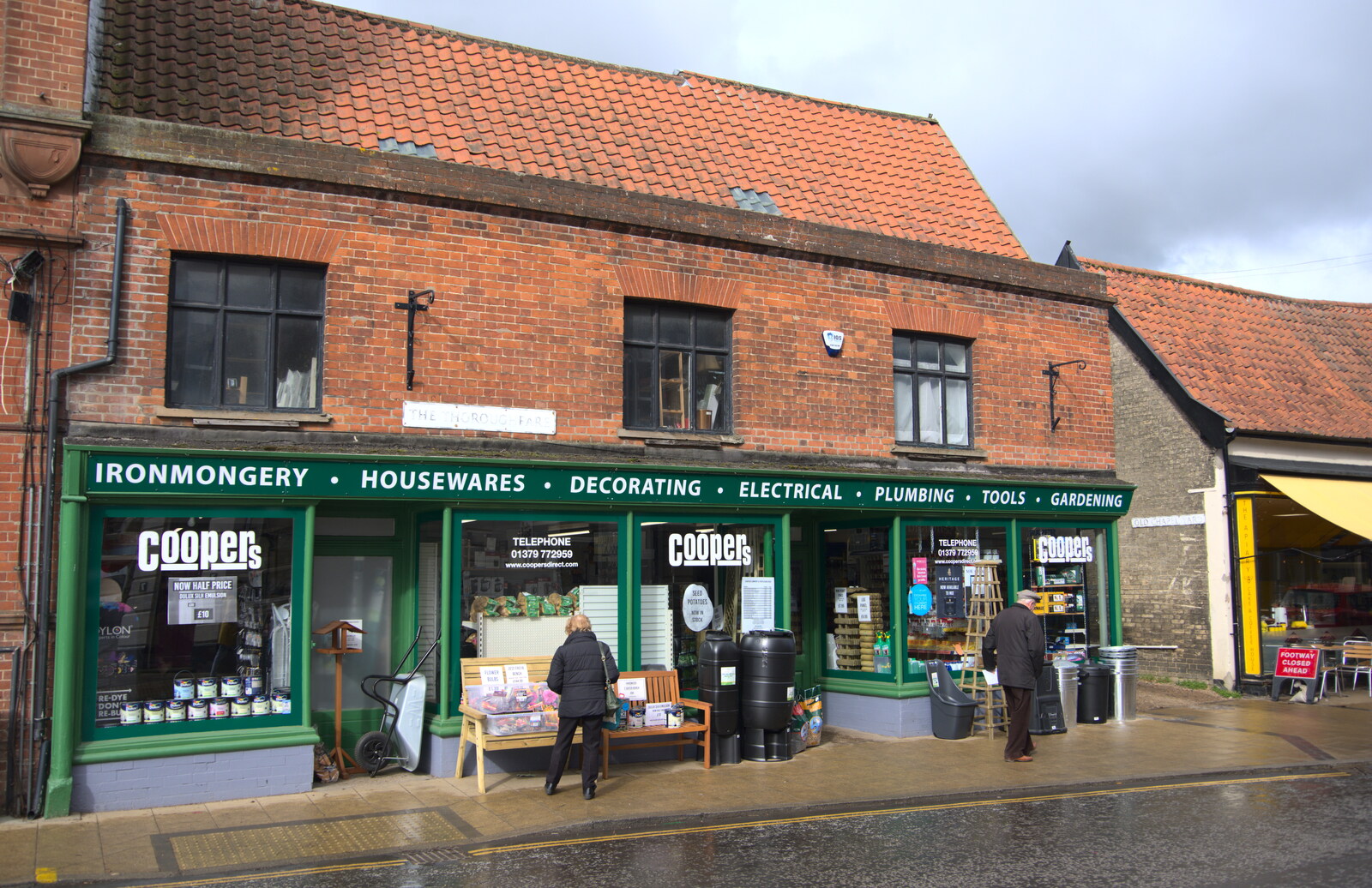 Lunch in Harleston, Norfolk - 1st March 2023: The old-school Cooper's ironmongers