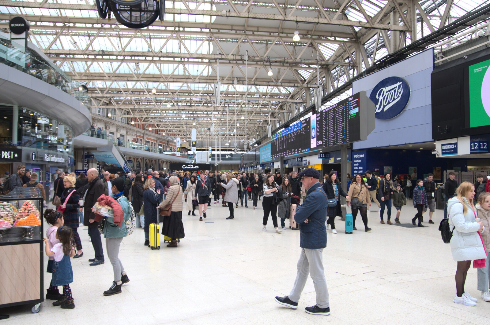 Waterloo Station is busy as usual from A Day in New Milton, Hampshire - 3rd April 2023