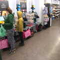 Isobel and Harry buy some stuff in M&S, Chilli Farms, Okehampton and the Oxenham Arms, South Zeal, Devon - 10th April 2023