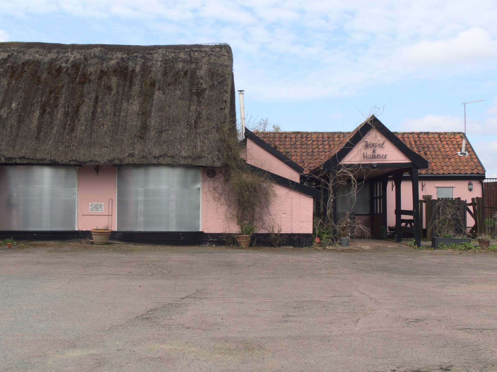 The sad sight of a closed-down pub in Cotton from Bike Rides and a Visit to the Farm Shop, Eye, Suffolk -  25th April 2023