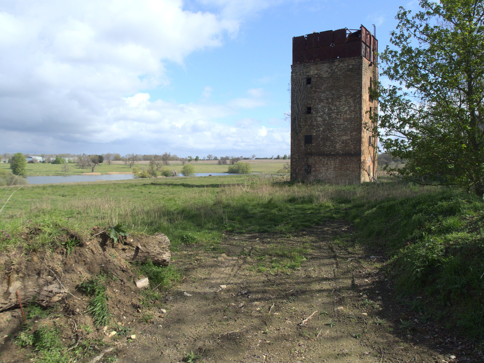 The derelict water tower at New Waters  from Bike Rides and a Visit to the Farm Shop, Eye, Suffolk -  25th April 2023