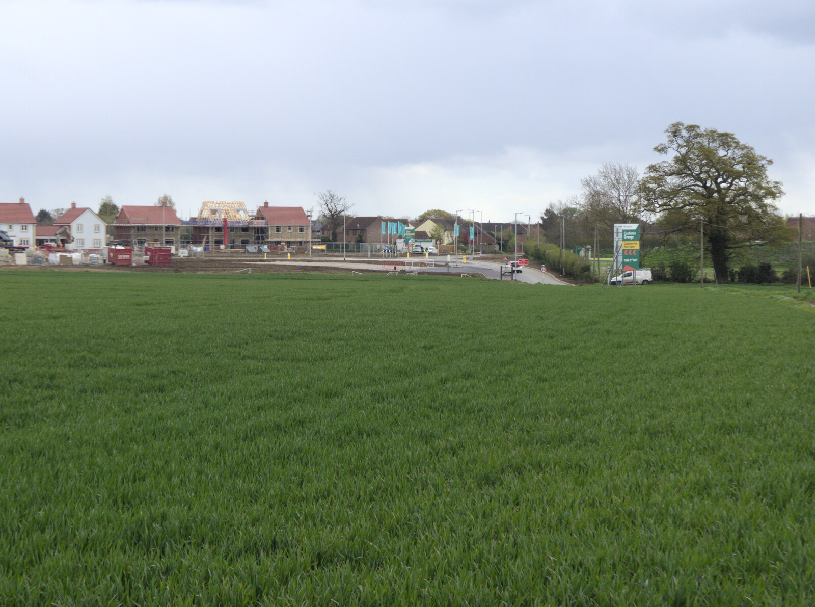 The new mega-estate off Castleton Way in Eye from Bike Rides and a Visit to the Farm Shop, Eye, Suffolk -  25th April 2023
