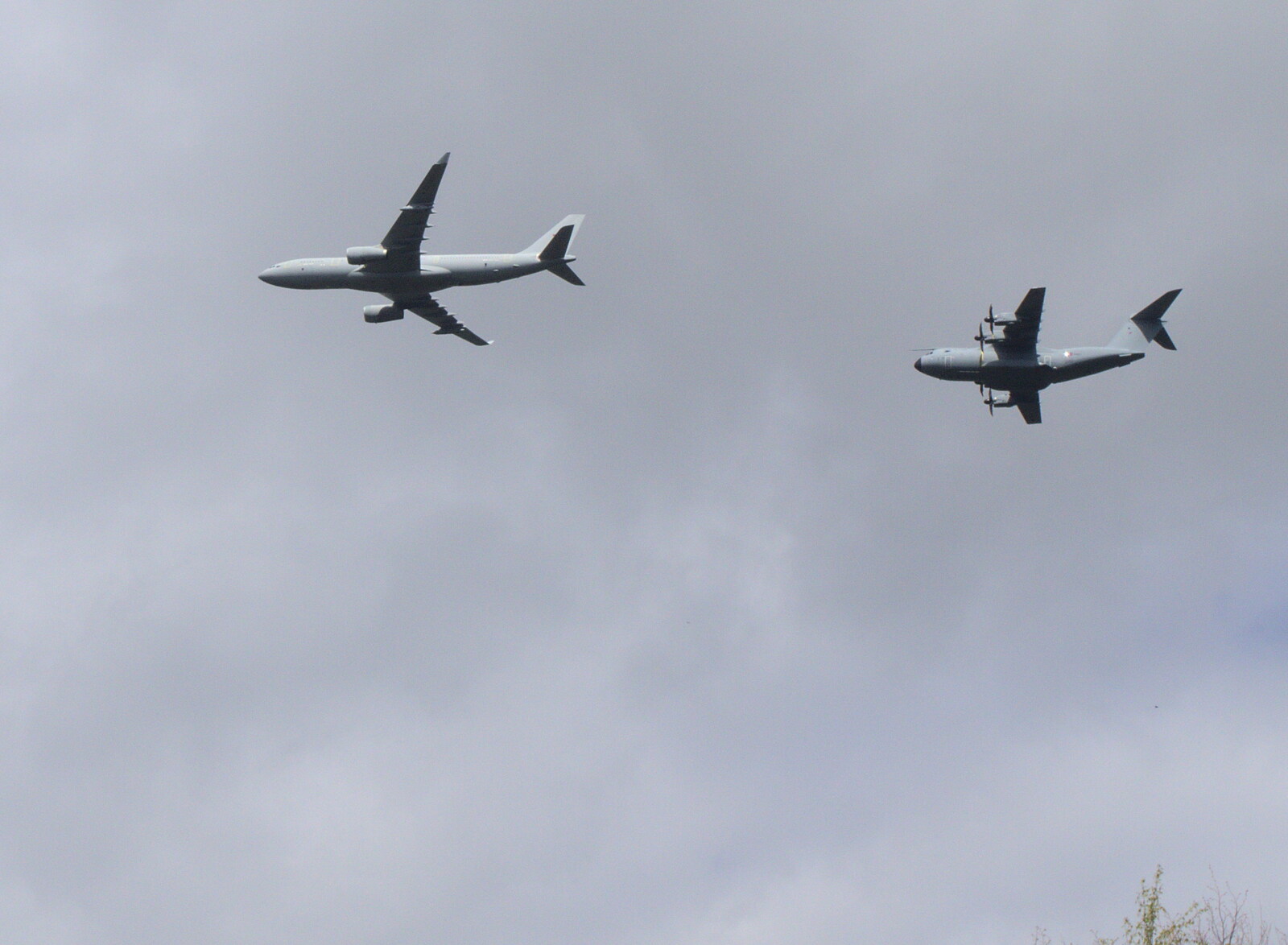 A C-17 Globemaster and A400M fly over from Bike Rides and a Visit to the Farm Shop, Eye, Suffolk -  25th April 2023