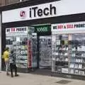 Isobel and Harry look in a dodgy phone shop, Shoe Shopping in Norwich, Norfolk - 16th August 2023