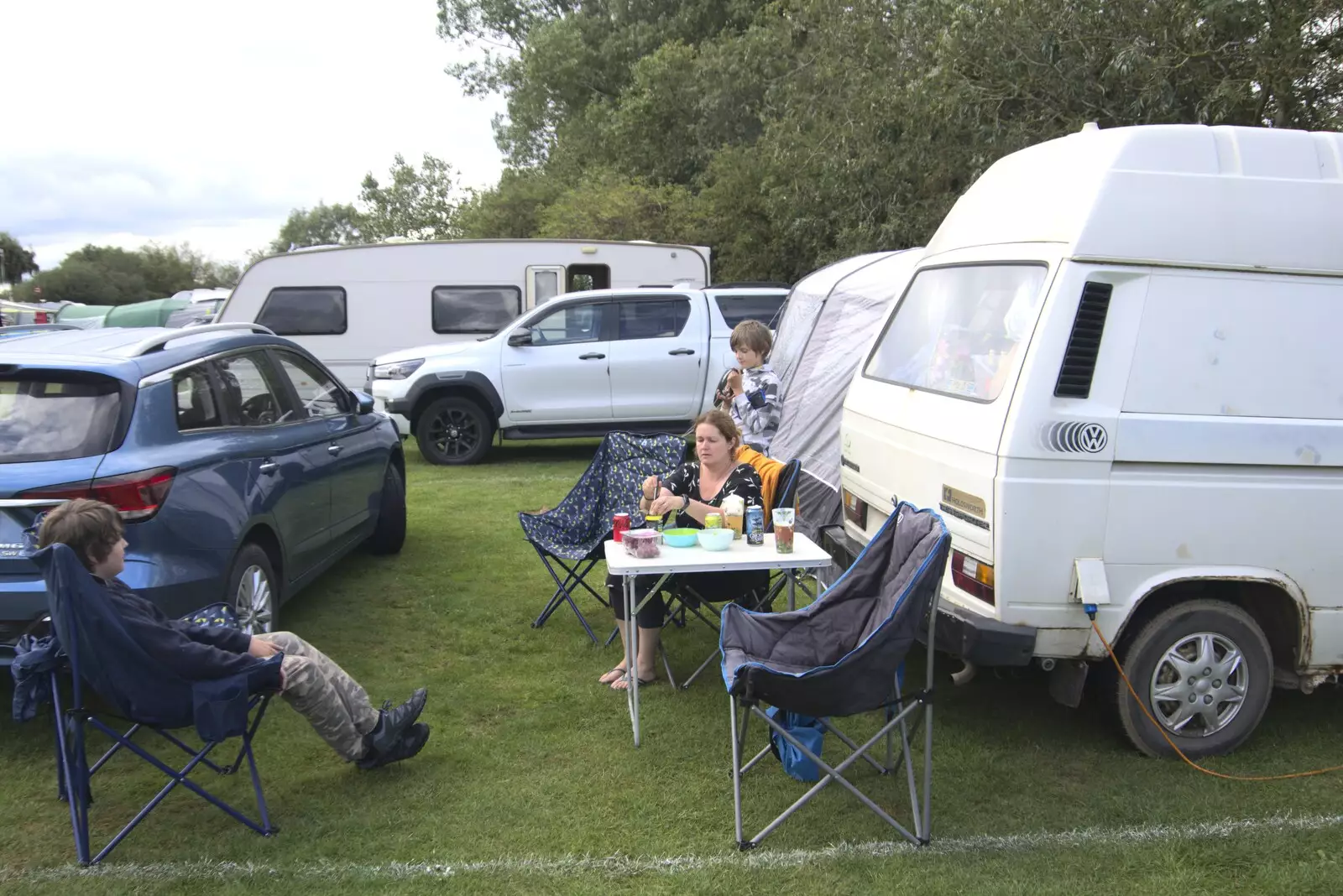 We hang out by the van at Diglea campsite, from Camping on the Edge at Snettisham Beach, Norfolk - 28th August 2023