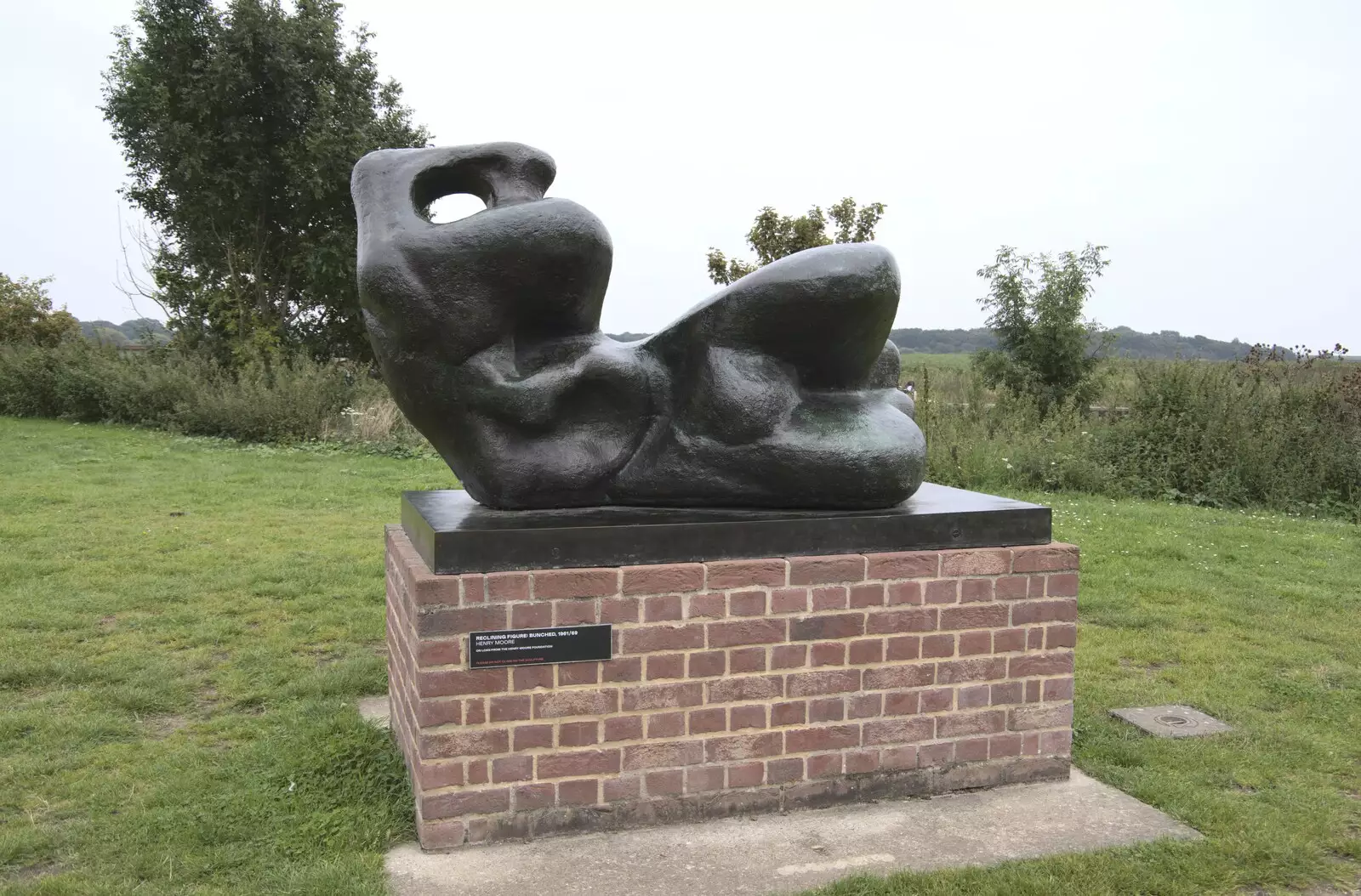 A reclining figure by Henry Moore, from Fred and the SYWO at Snape Maltings, Snape, Suffolk - 3rd September 2023