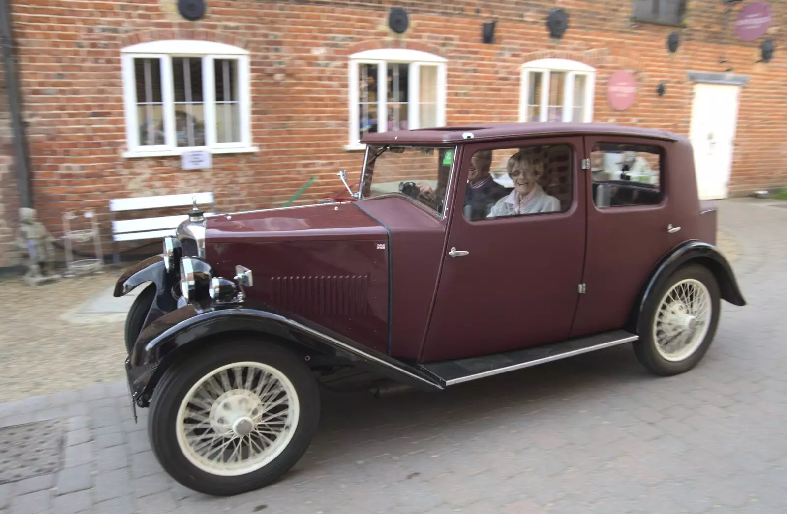 A nice old 1930s car pootles around, from Fred and the SYWO at Snape Maltings, Snape, Suffolk - 3rd September 2023