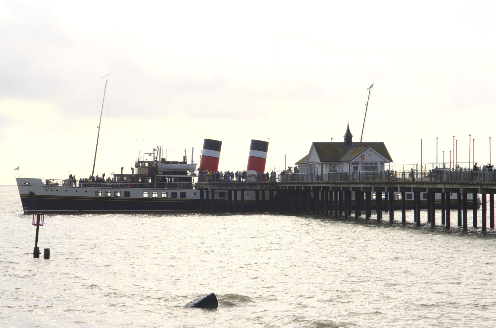 The paddle steamer Waverley at Southwold Pier from The Waverley Paddle Steamer at Southwold Pier, Suffolk - 27th September 2023