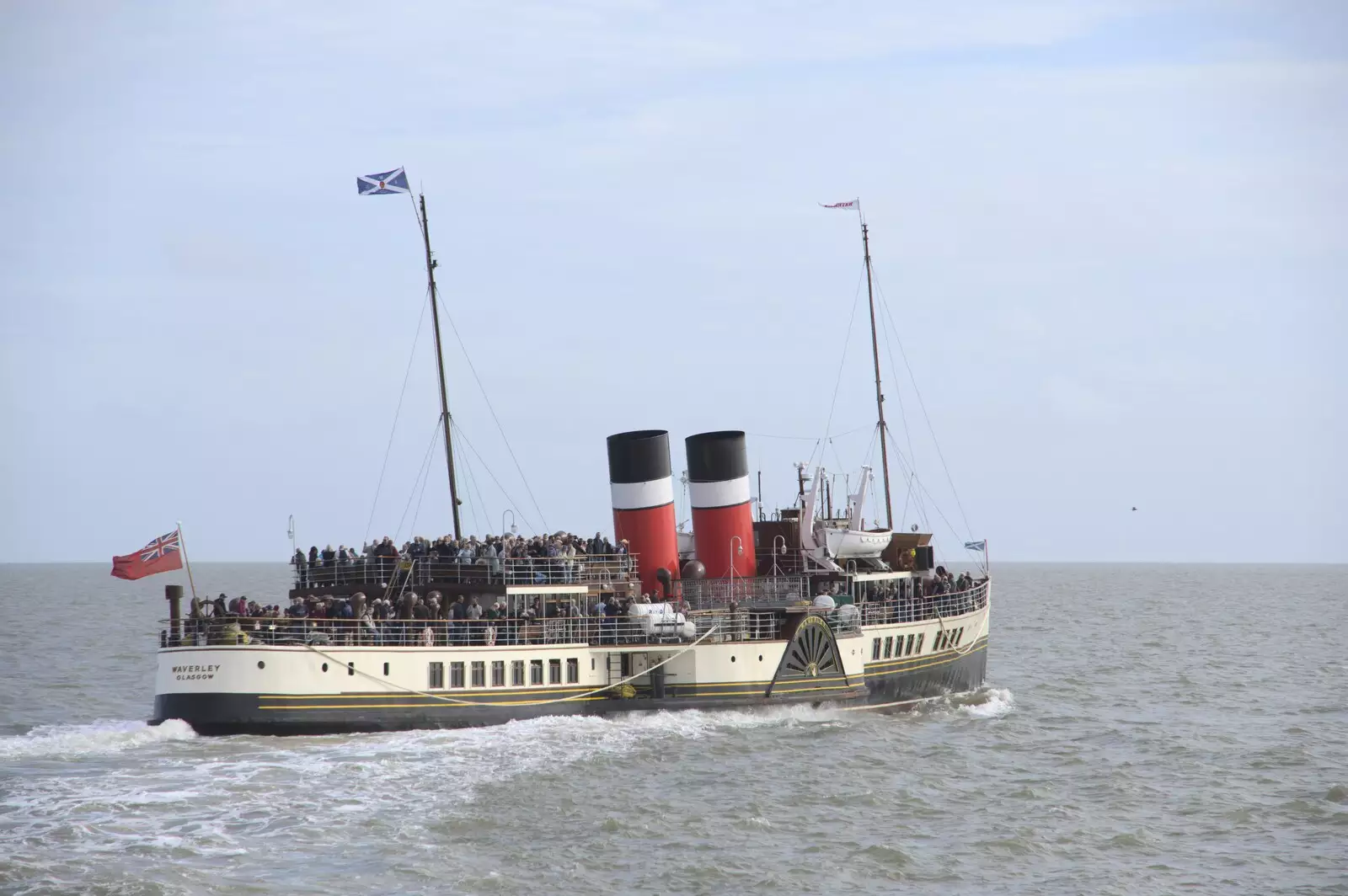 The paddle steamer turns round to head to London, from The Waverley Paddle Steamer at Southwold Pier, Suffolk - 27th September 2023