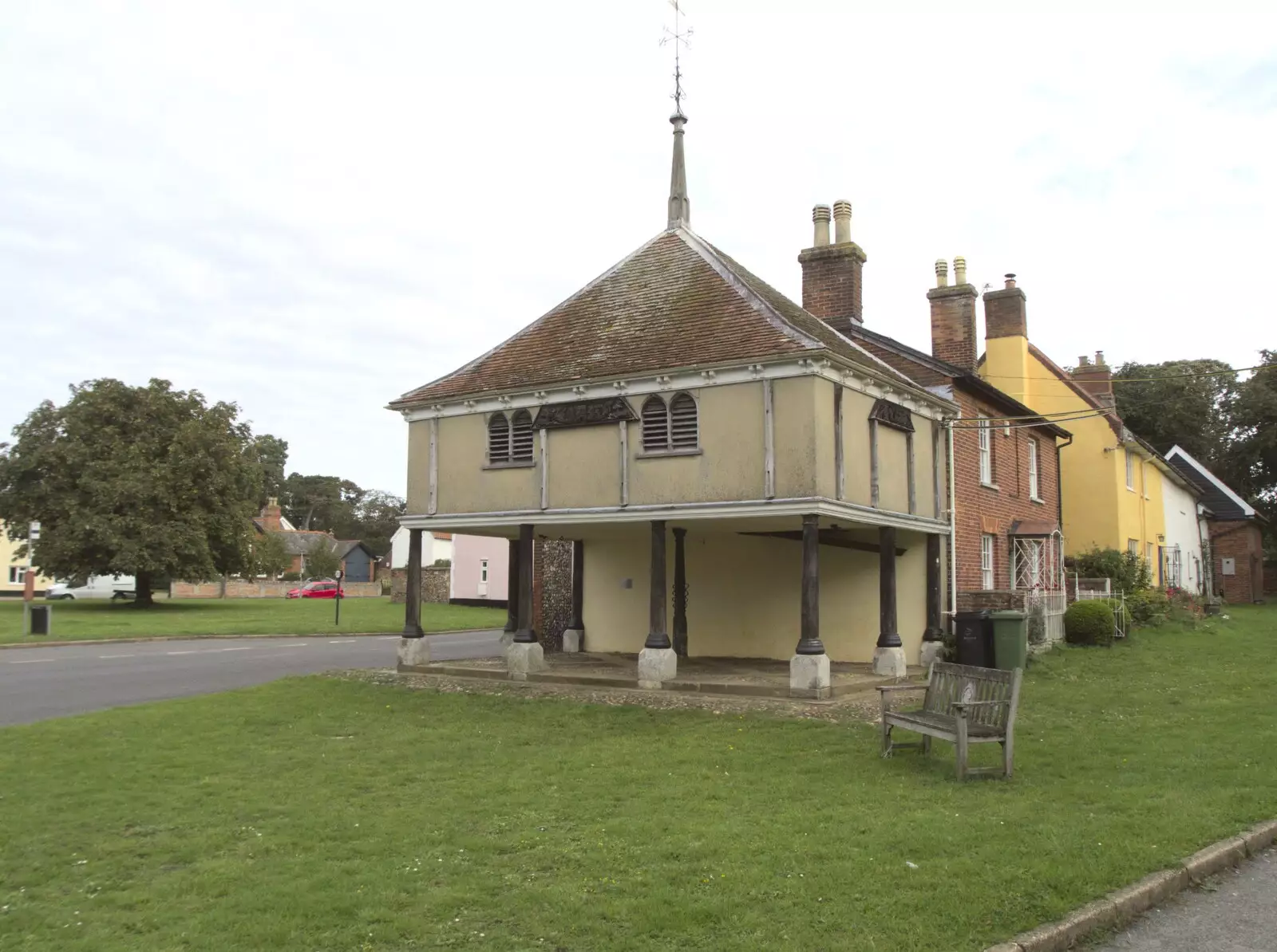 New Buckenham's Market Cross building, from A Postcard From New Buckenham, Norfolk - 5th October 2023