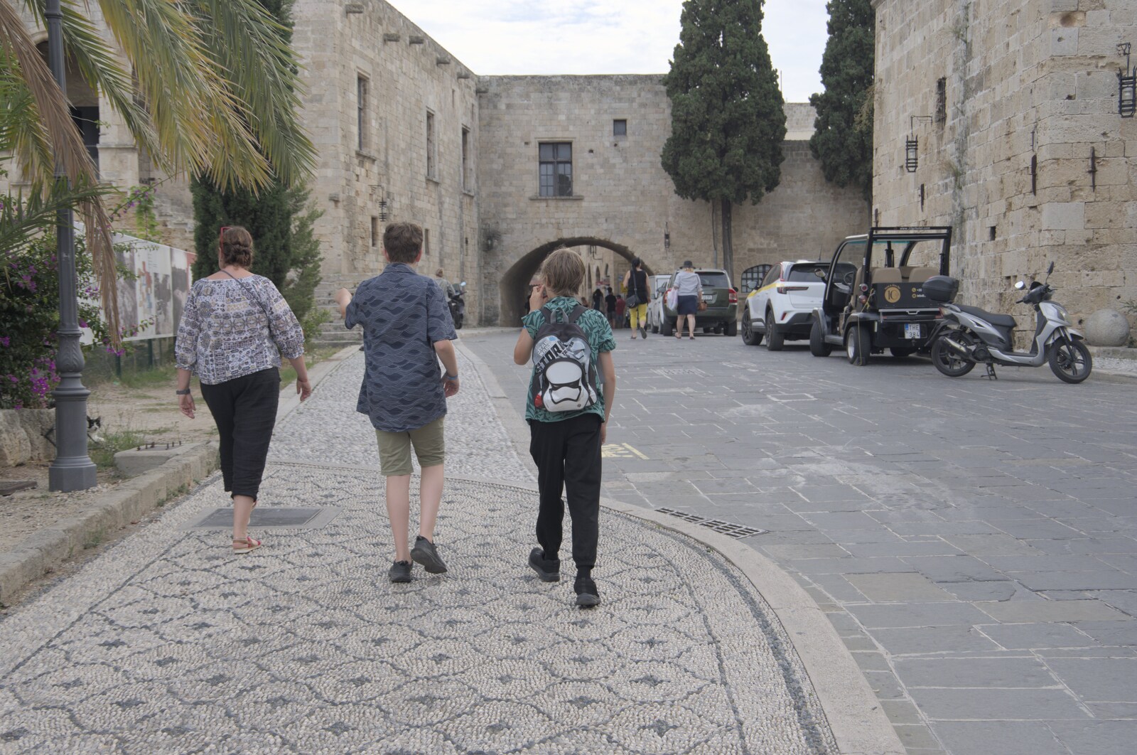 We head off into the old town for the last time from A Trip to Lindos and More Cats of Rhodes, Ρόδος και Λίνδος, Greece - 28th October 2023