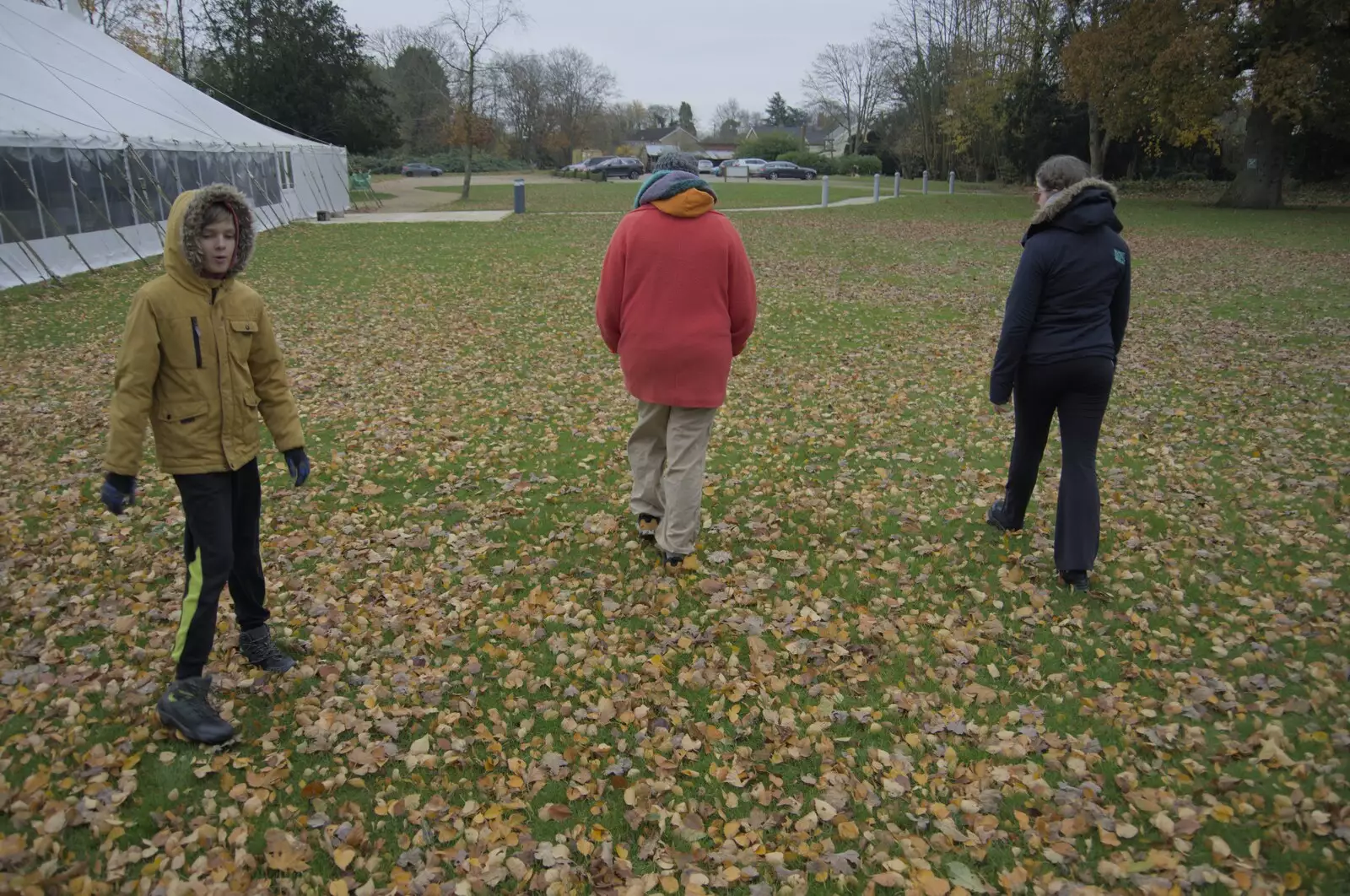 Harry looks back, from The GSB and the Christmas Pudding Mixing, Wickham Skeith, Suffolk - 25th November 2023