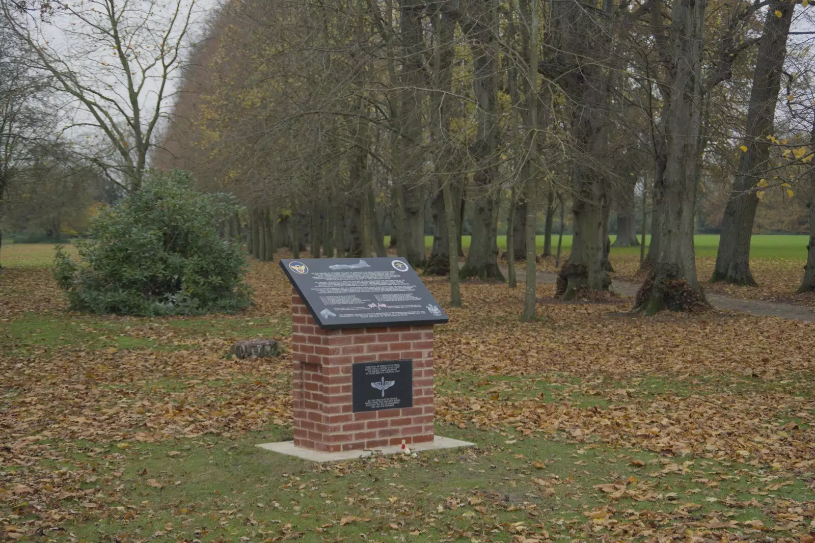 The new memorial is quieter now, from The GSB and the Christmas Pudding Mixing, Wickham Skeith, Suffolk - 25th November 2023