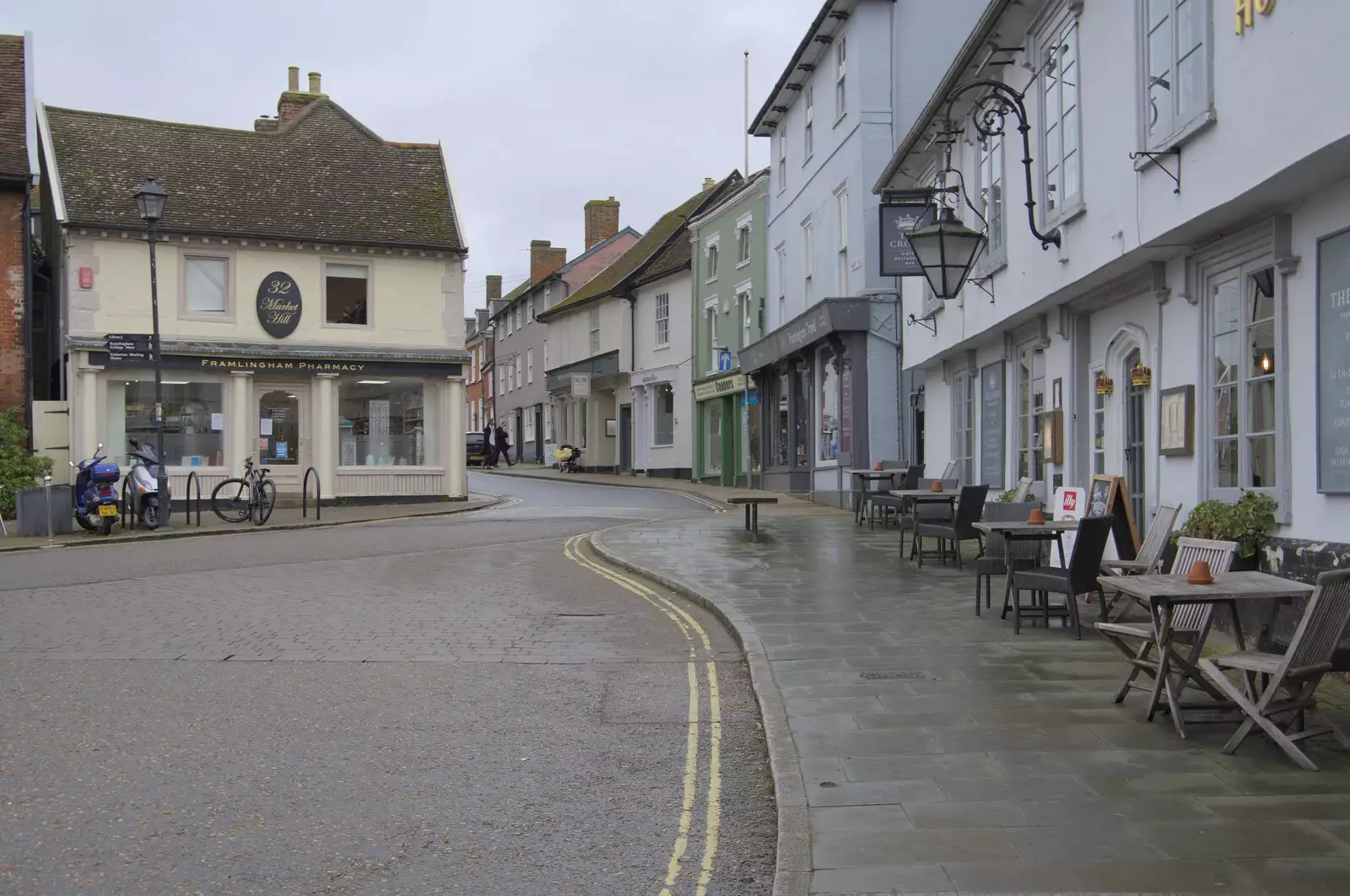 Framlingham market place is a bit damp, from Framlingham, Aldeburgh and the USAAF Heritage Trust, Hoxne, Suffolk - 14th February 2024 