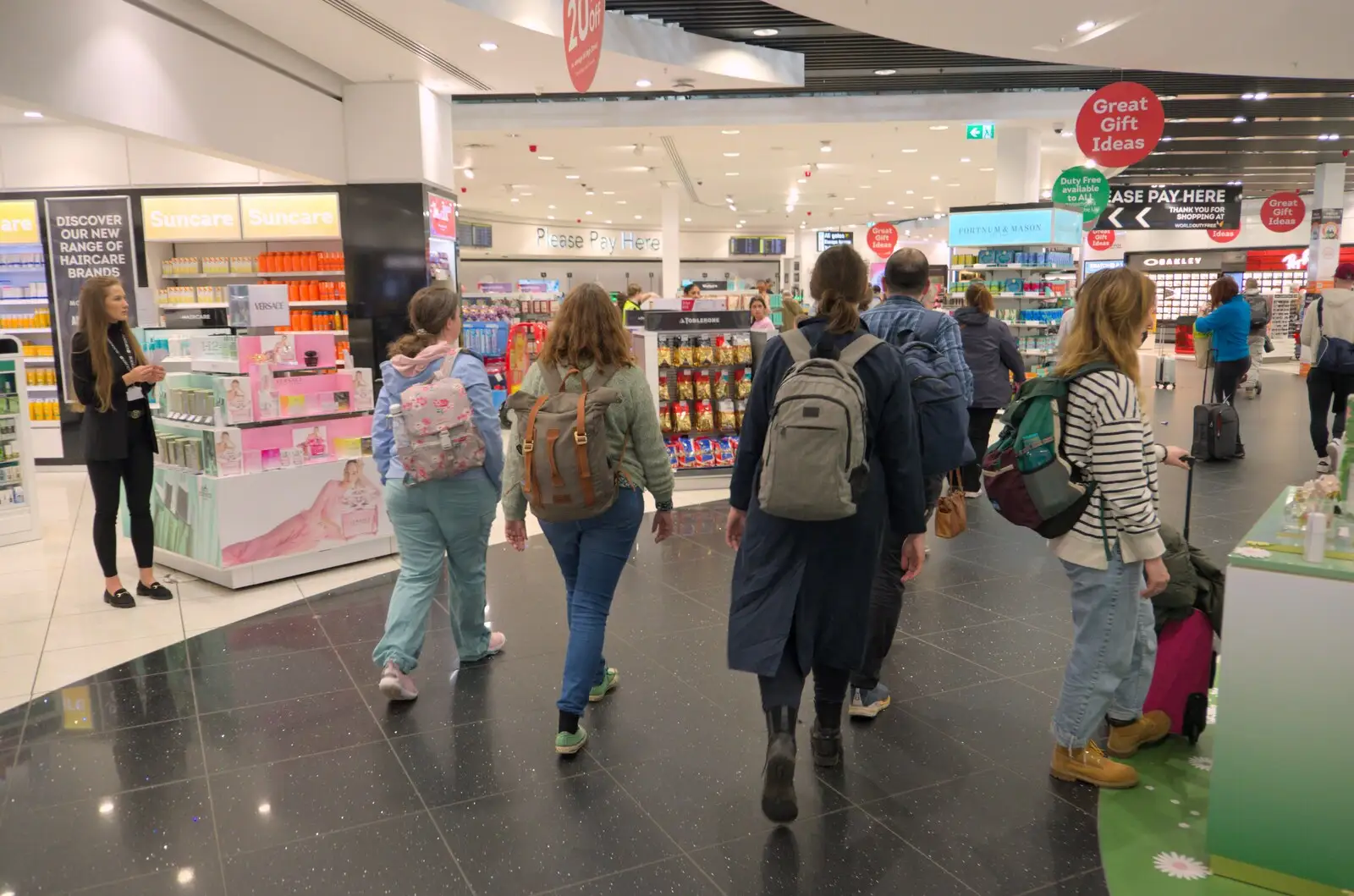 We wade through the gas section at Stansted, from A Couple of Days in Dublin, Ireland - 12th April 2024