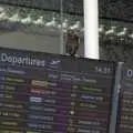 There's a starling in the departure lounge, A Couple of Days in Dublin, Ireland - 12th April 2024