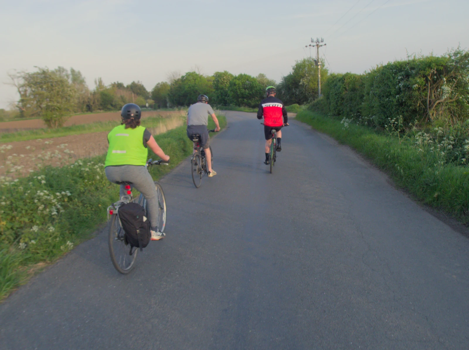 Isobel, Phil and Gaz on the road to Redlingfield, from The BSCC at The Lion, Debenham, Suffolk - 2nd May 2024