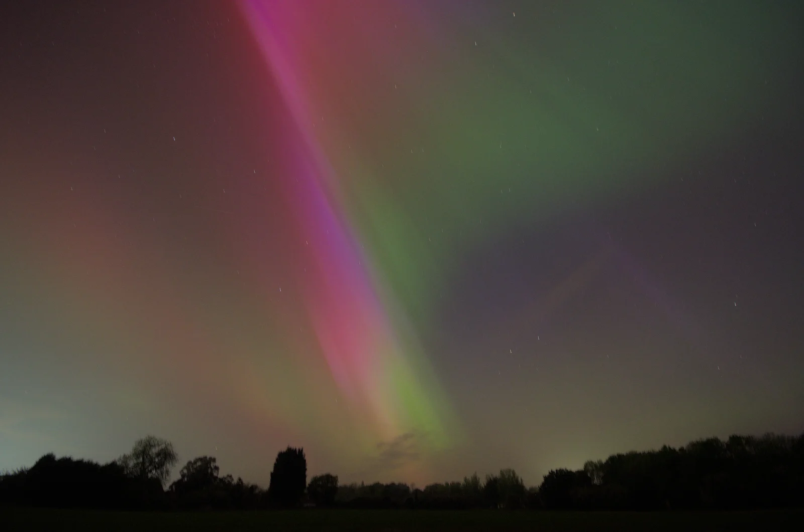 There's a nice twisty display going on, from The Northern Lights and a Pool Tournament, Brome, Suffolk - 10th May 2024