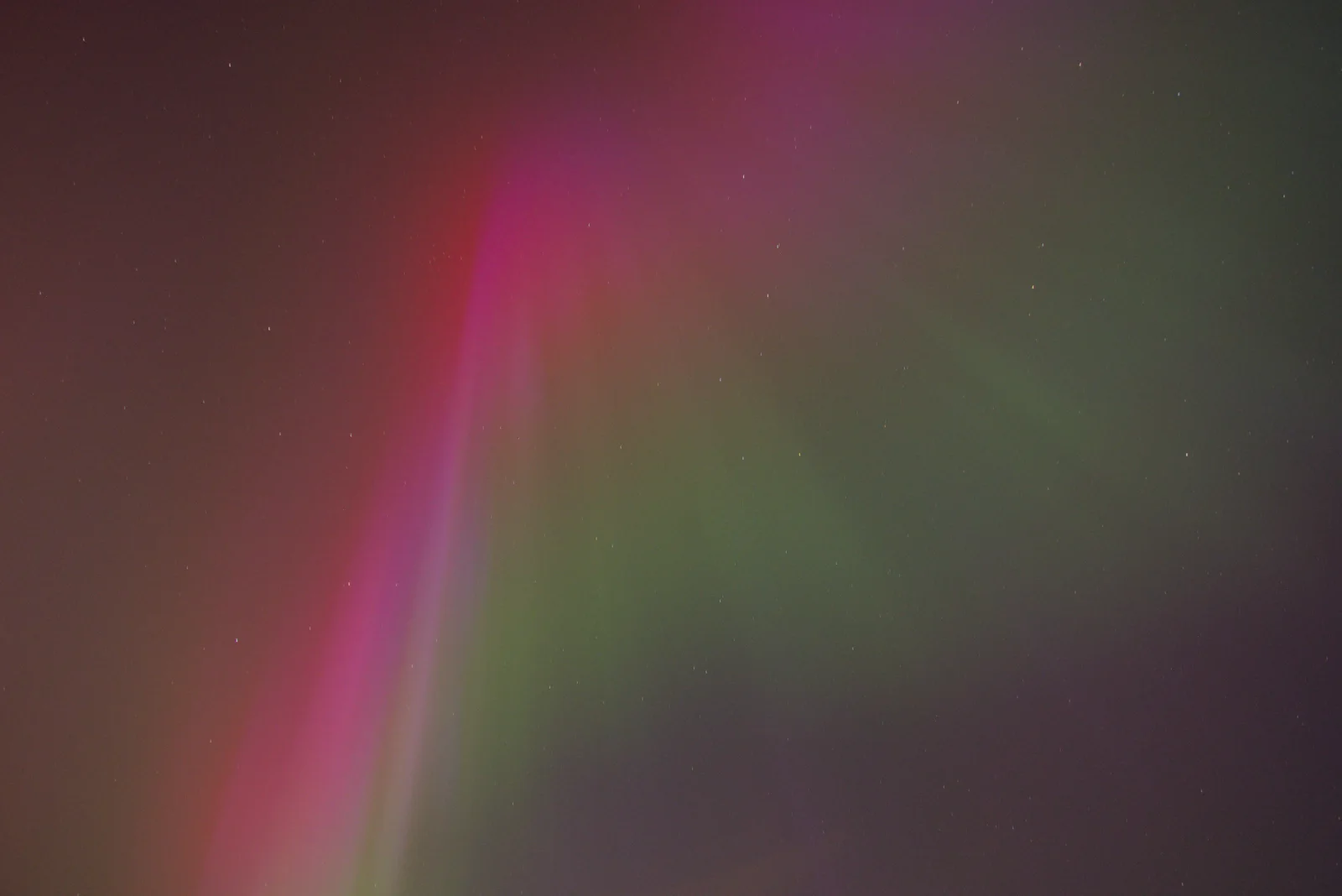 Looking straight up into the sky, from The Northern Lights and a Pool Tournament, Brome, Suffolk - 10th May 2024