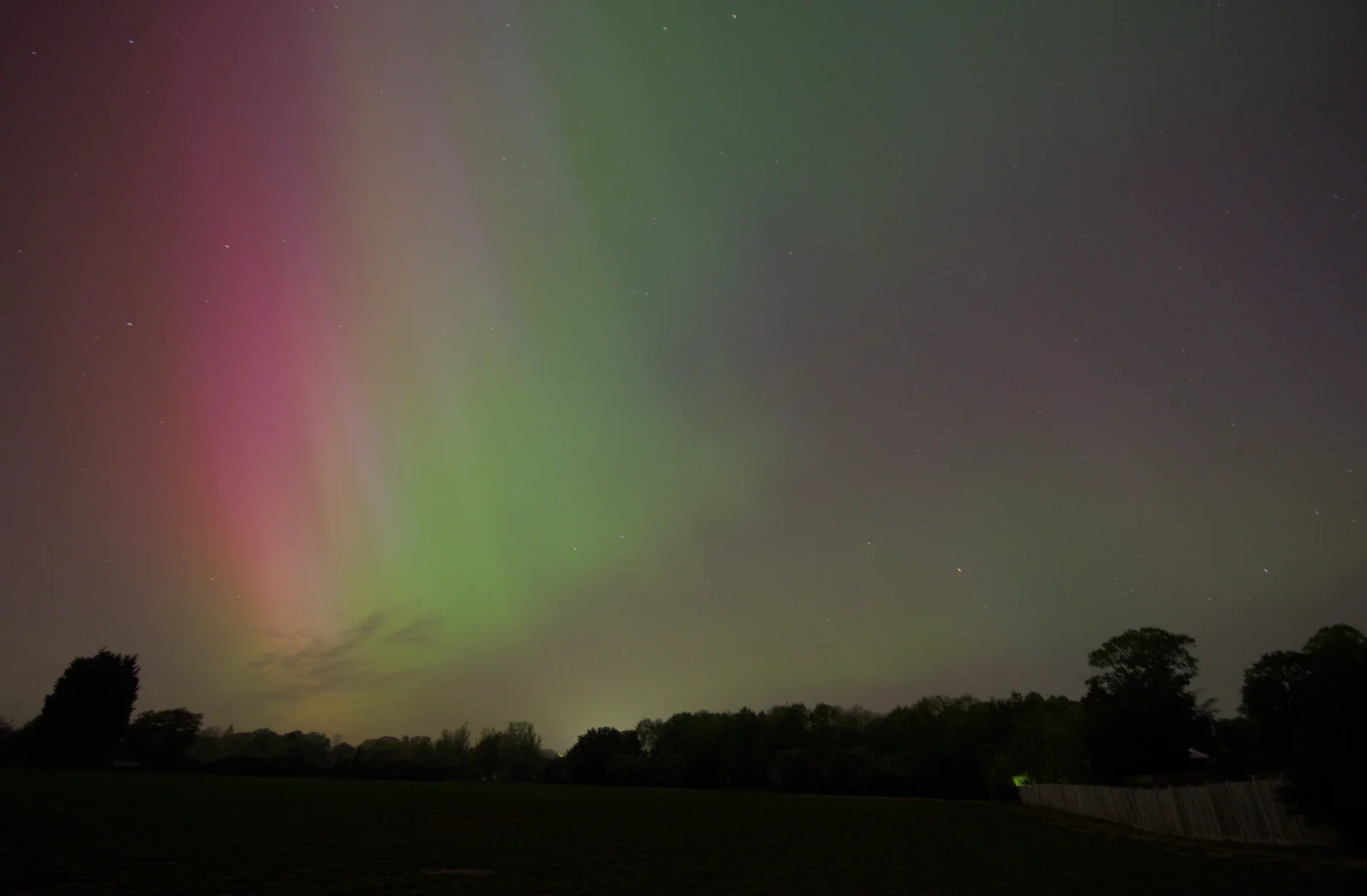 More curtains of light, from The Northern Lights and a Pool Tournament, Brome, Suffolk - 10th May 2024