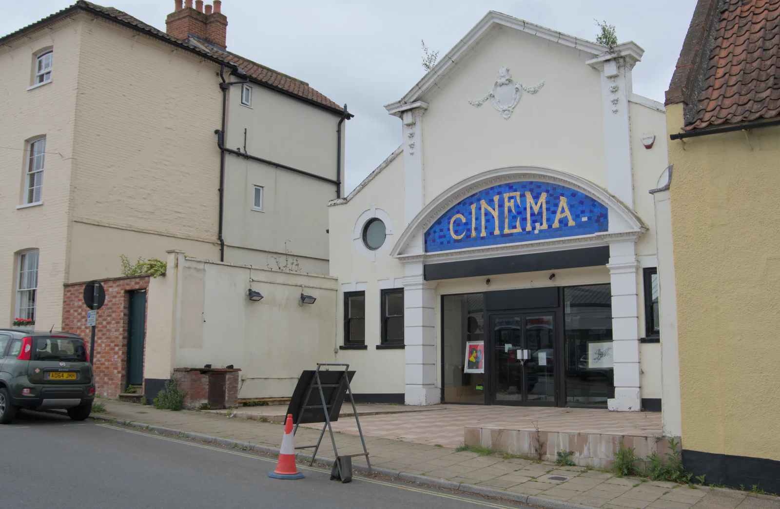 Beccles Cinema is no longer a Prezzo, from A Trip to Beccles, and the BSCC at The Greyhound, Botesdale, Suffolk - 23rd May 2024