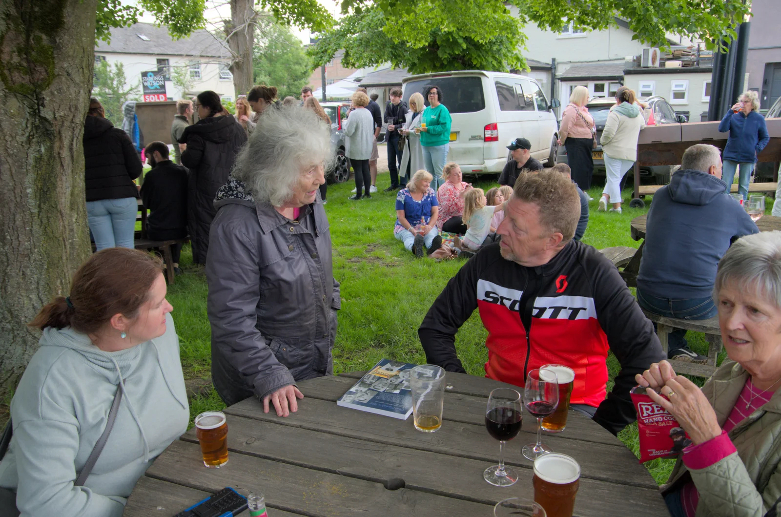 Gaz chats to Sheila about her book, from Sailing at the Lake, and the GSB at Mellis, Suffolk - 6th June 2024