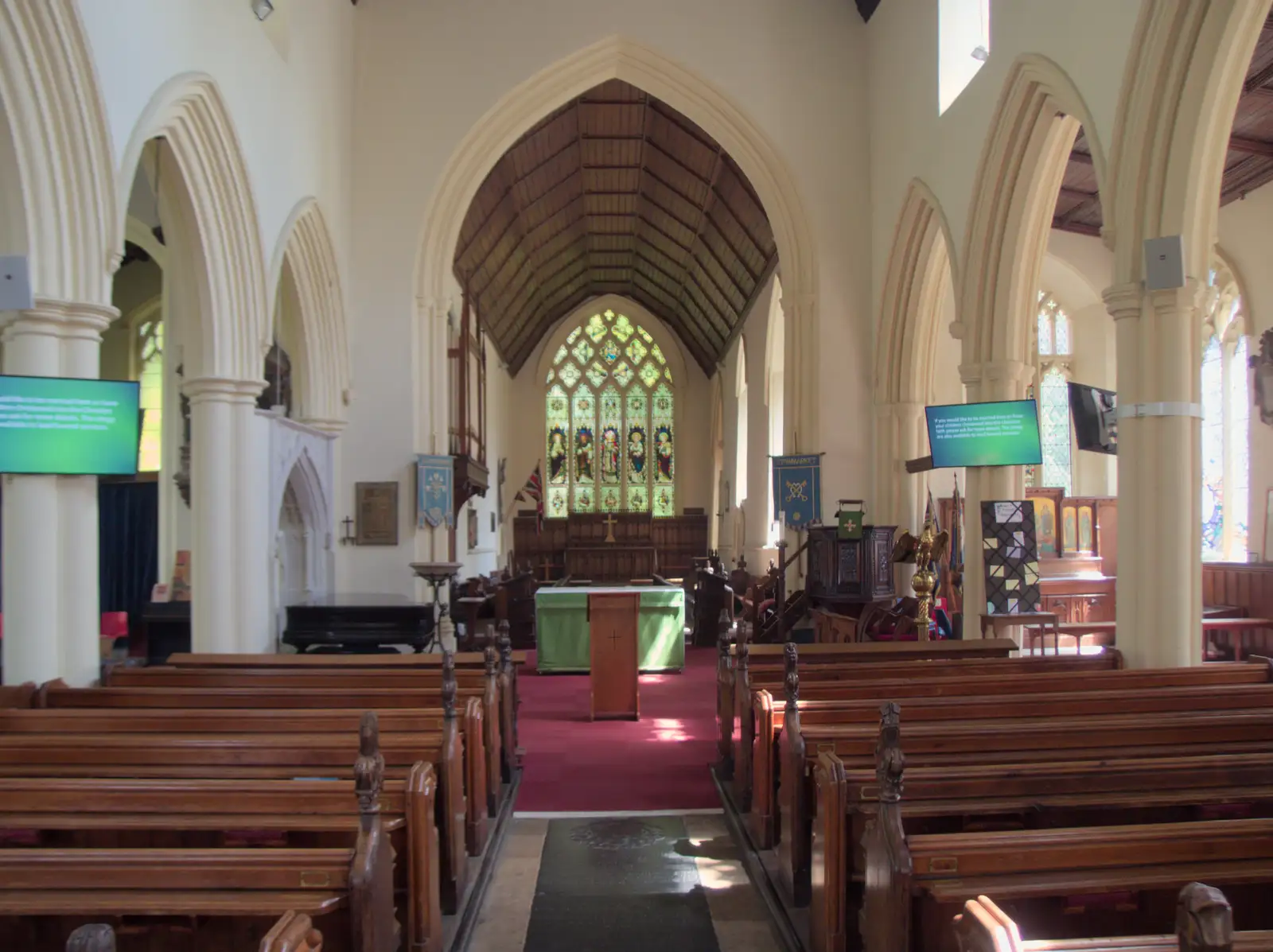 The nave of St. Peter's and St. Mary's, from The BSCC at Finningham, and Stowmarket Teeth, Suffolk - 21st June 2024