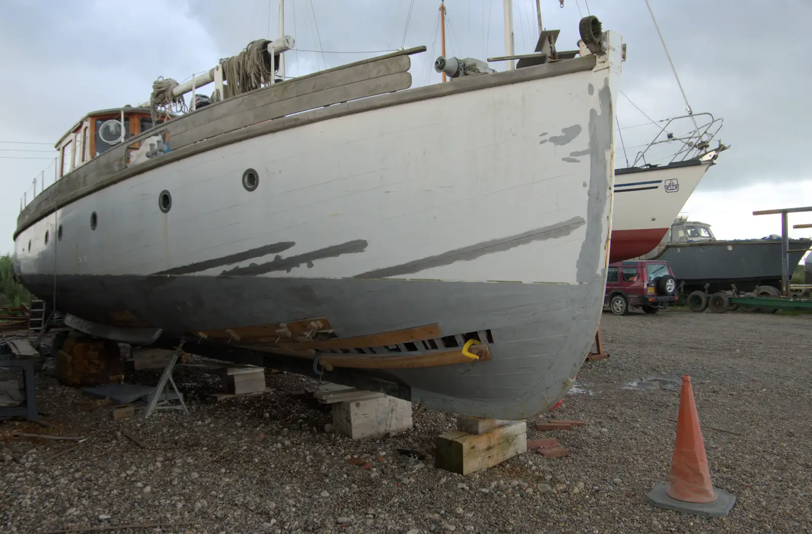 A nice clinker-built boat is restored, from Eye Karate Kamp, Southwold Harbour, Suffolk - 6th July 2024