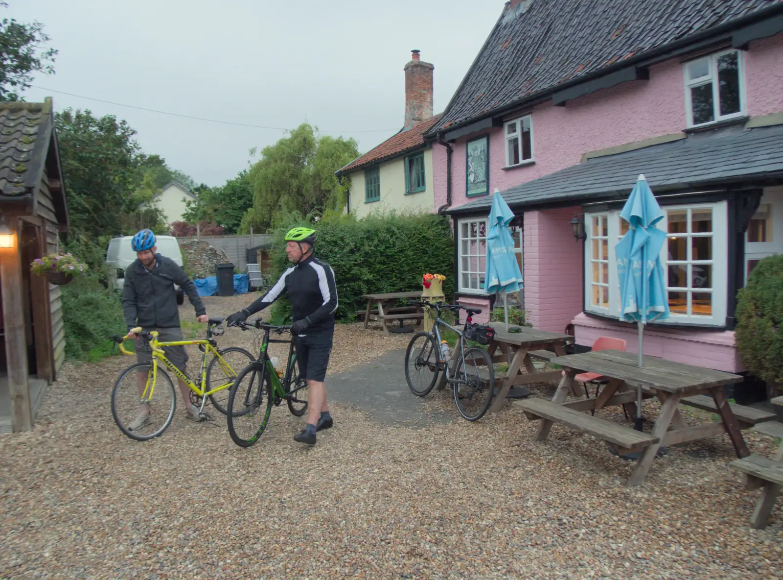 We head off from the pub, from The BSCC at Gissing Crown and Thelnetham White Horse - 18th July 2024