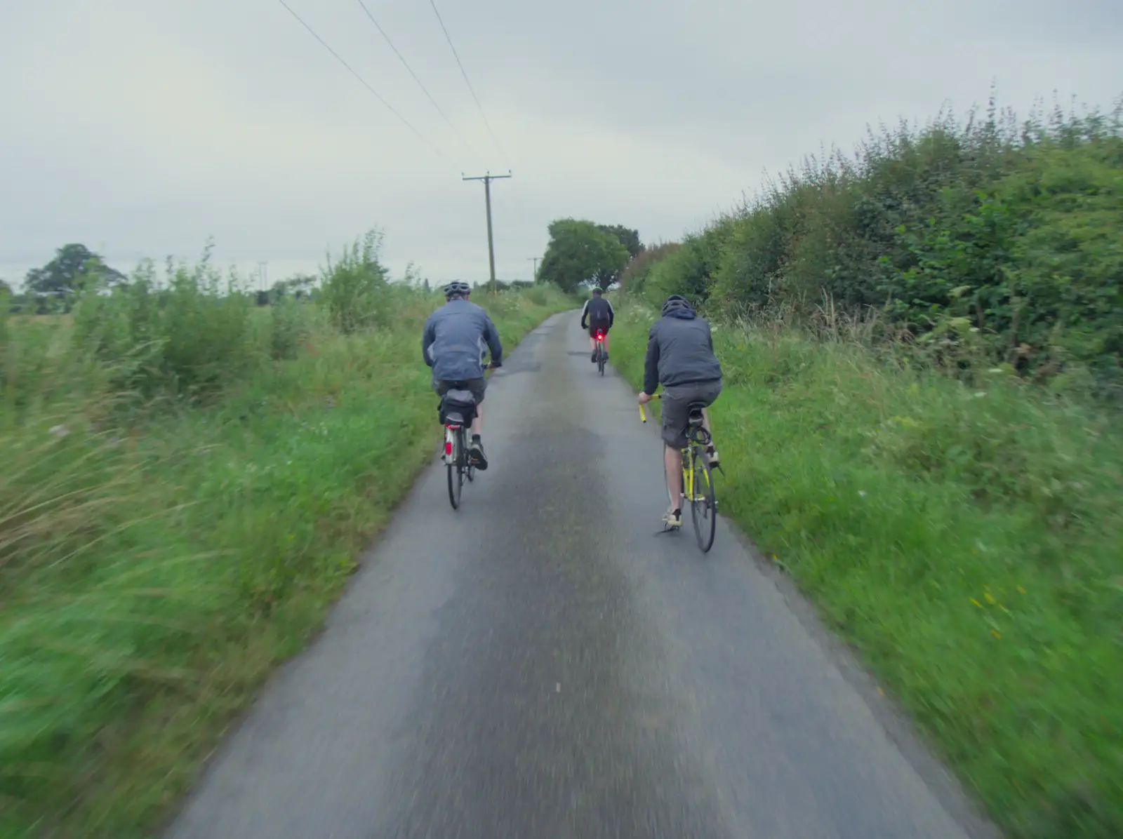 On the road through Back Heyward towards Diss, from The BSCC at Gissing Crown and Thelnetham White Horse - 18th July 2024