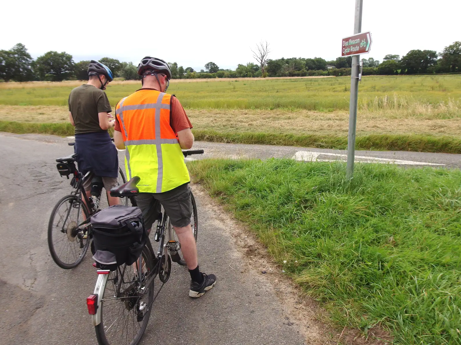 Paul checks directions on Darrow Lane, from Harry at the Zoo, Banham, Norfolk - 28th July 2024