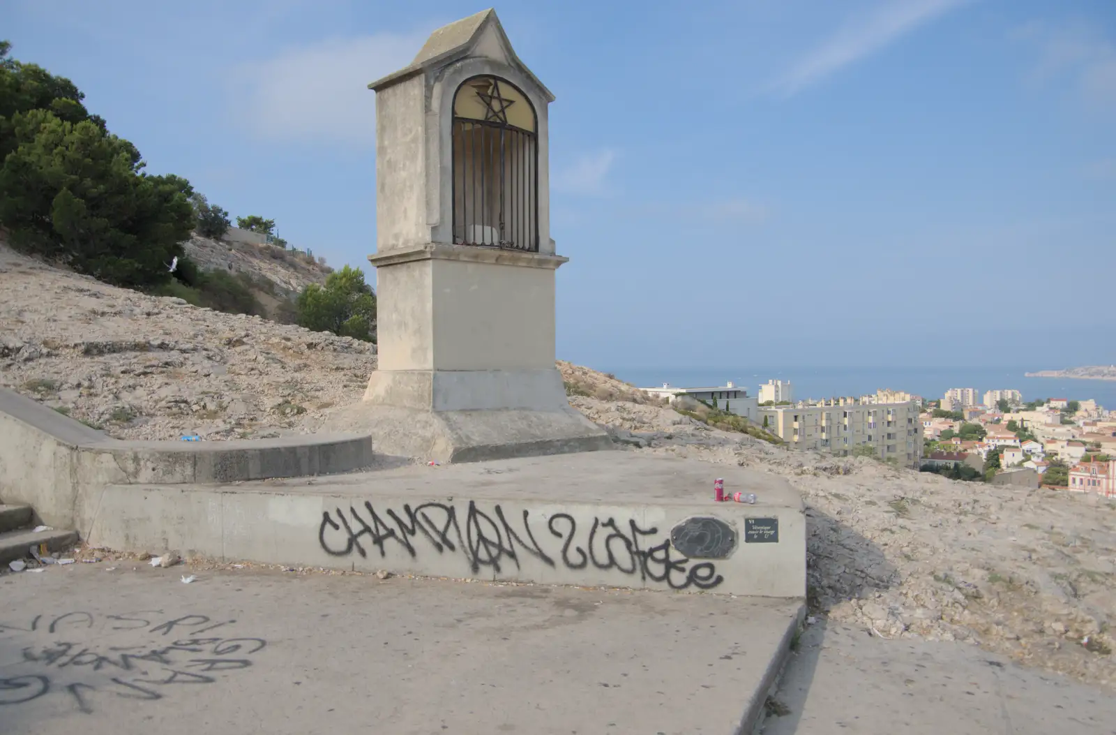 Graffiti by a shrine of some sorts, from Olympic Non-Sailing, Notre Dame, and the Journey Home, Marseille, France - 8th August 2024