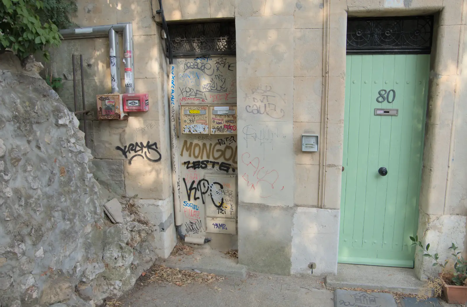 Graffiti on a door, from Olympic Non-Sailing, Notre Dame, and the Journey Home, Marseille, France - 8th August 2024