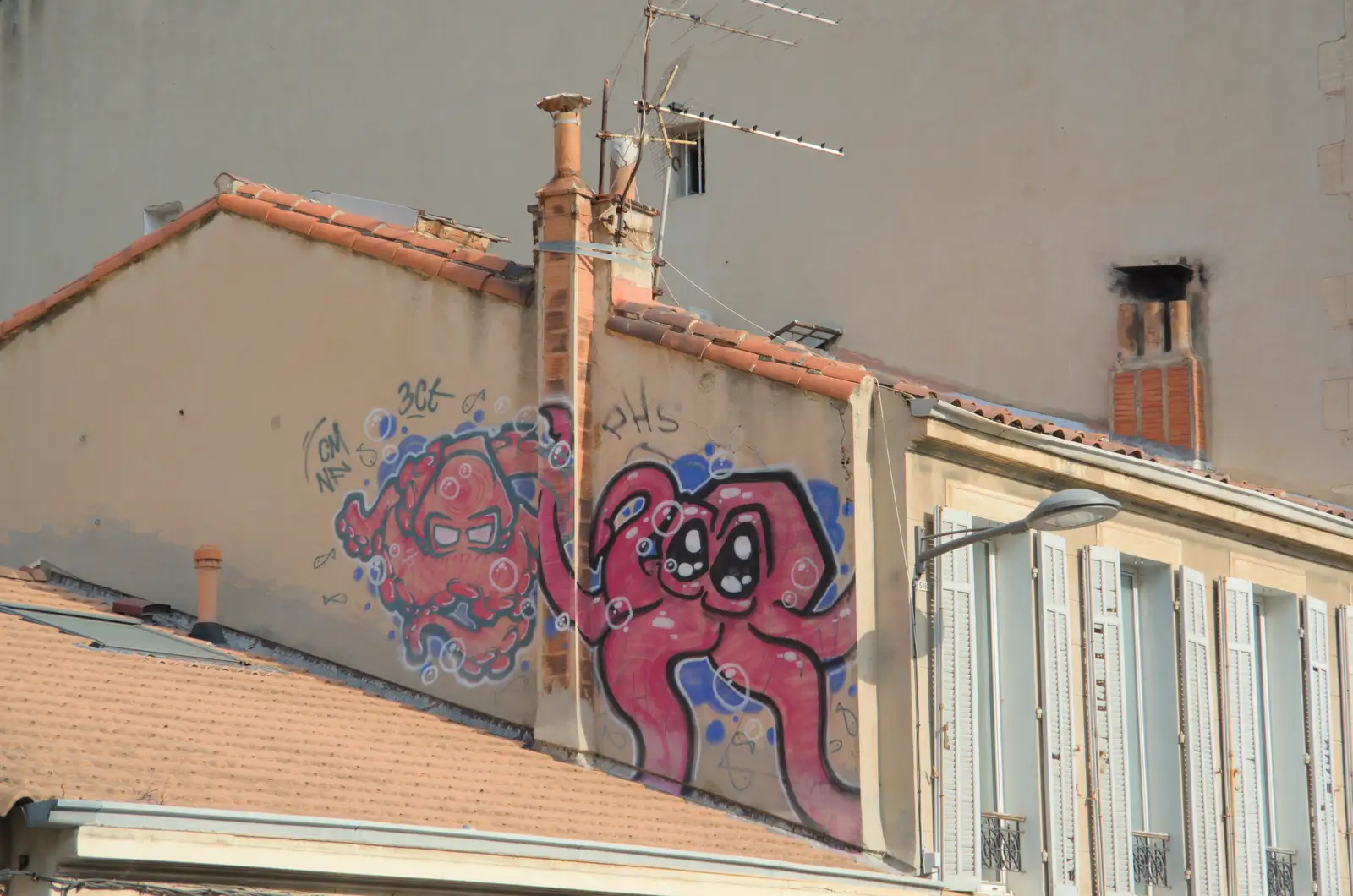 More intersting graffiti on a roof, from Olympic Non-Sailing, Notre Dame, and the Journey Home, Marseille, France - 8th August 2024